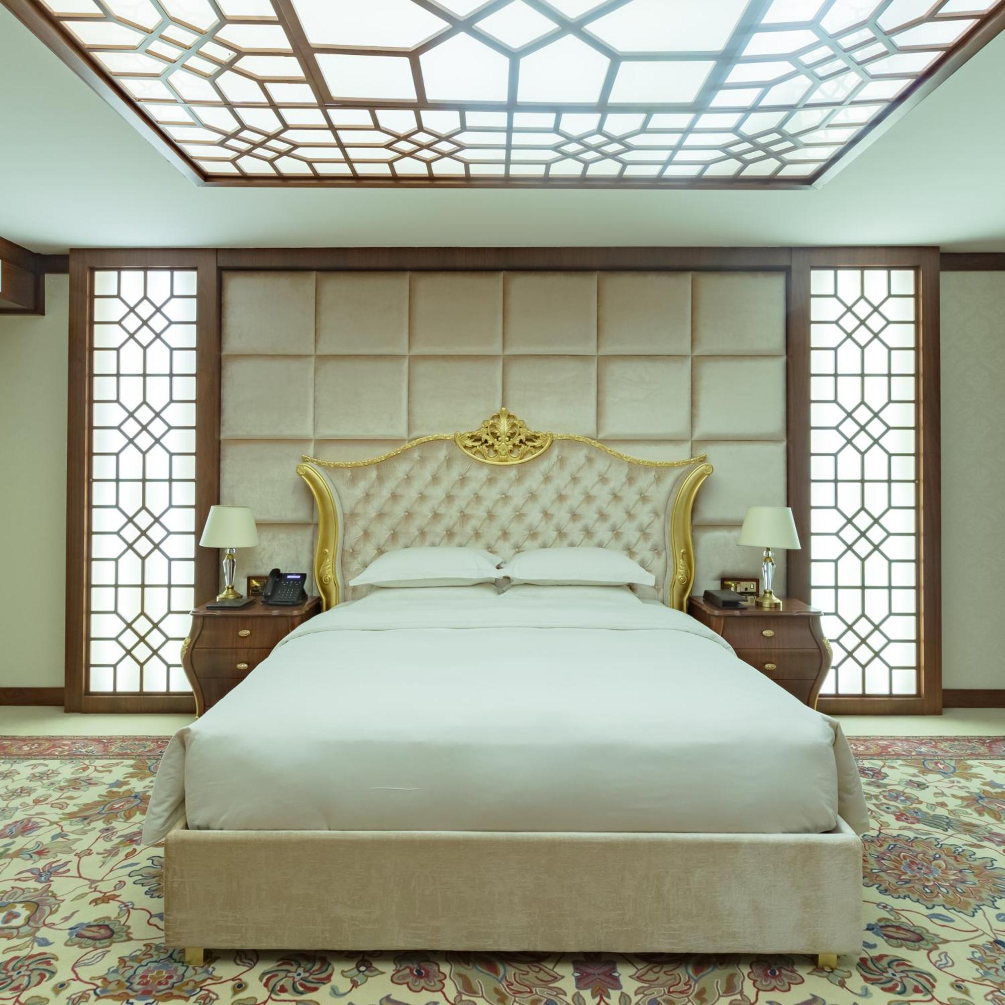 Cristal Erbil Hotel Экстерьер фото A bedroom